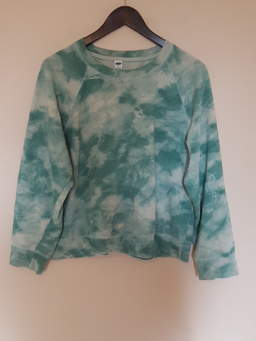 Old Navy Seafoam Green and White Tie-Dye Sweatshirt